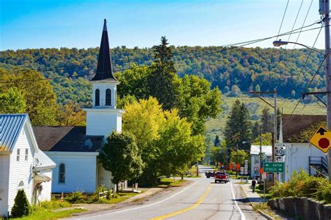 charming small towns  upstate ny worth  visit