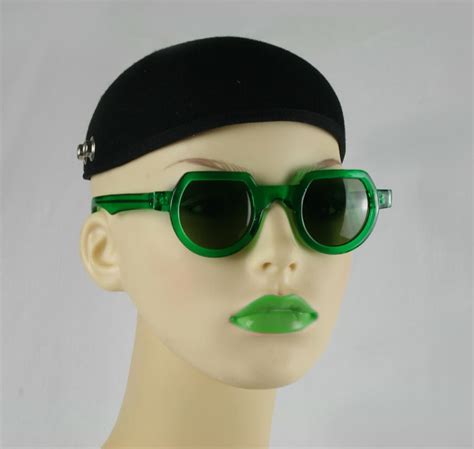 Hi Tek Round Sunglasses Green Plastic Frame Green Lenses Ht 010 Hi