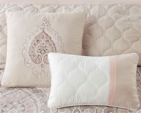 olliix   design shawnee blush queen  piece comforter set bob mills furniture