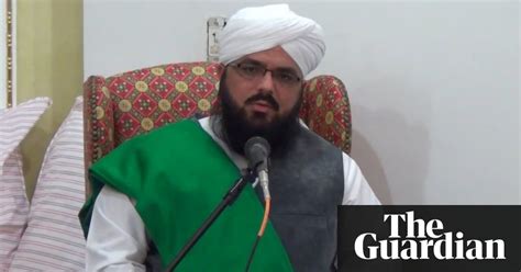 muslim cleric banned in pakistan is preaching in uk mosques world