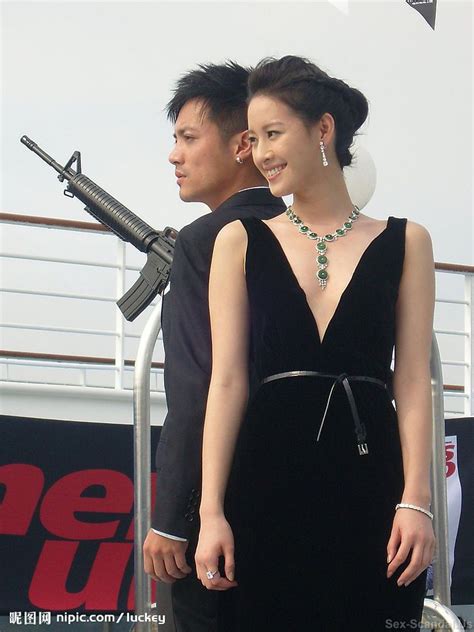 Sabysmiles2012 คลิปตัวเต็ม Justin Lee And Kelly Tseng คนนี้