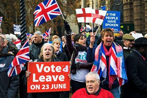 brexit debate   streets  london tens  thousands march    leaving  eu