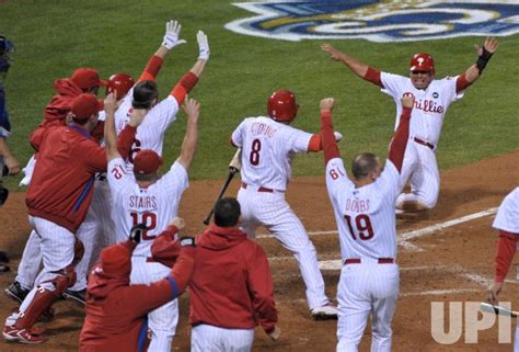 Photo The Philadelphia Phillies Win Game Four Of The Nlcs In