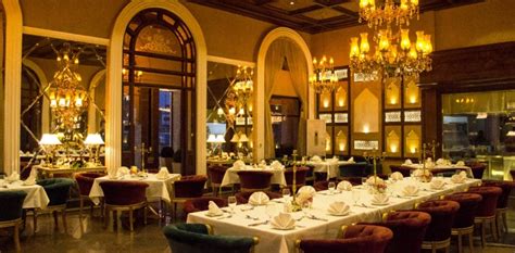 choose     ambiance restaurants  lahore poetrestaurant