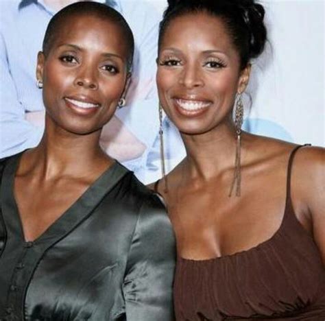 pictures of tasha smith and her twin sister