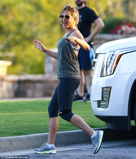 Jennifer Aniston Shows Off A Fuller Face Following Honeymoon Daily