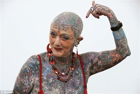 Photos Of Tattooed Seniors Show How Ink Endures Time Daily Mail Online