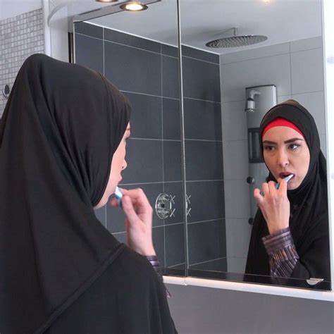 czech muslim girl freya dee beautiful arab women muslim girls freya