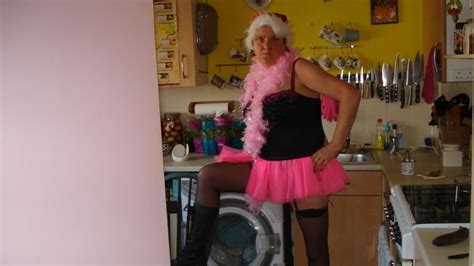 sammyszwagg1 45 from redcar is a local granny looking