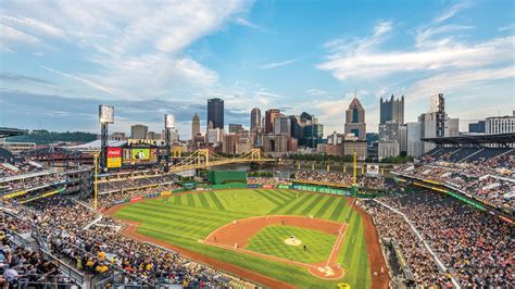 ode  pnc park  gorgeous ball field   pittsburgh pirates