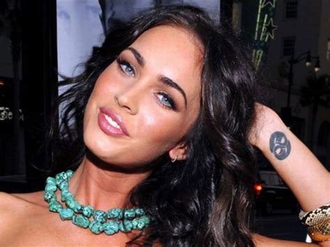 25 awesome celebrity tattoos female slodive celebrity