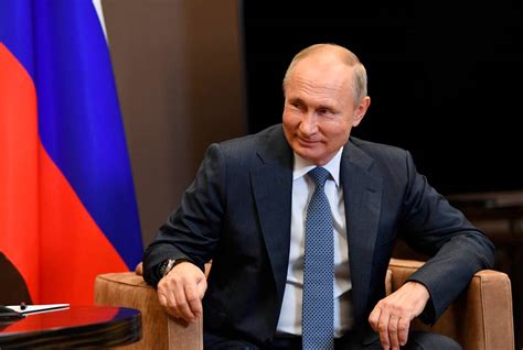 Putin Officially Bans Same Sex Marriage In Russia And Stops Transgender