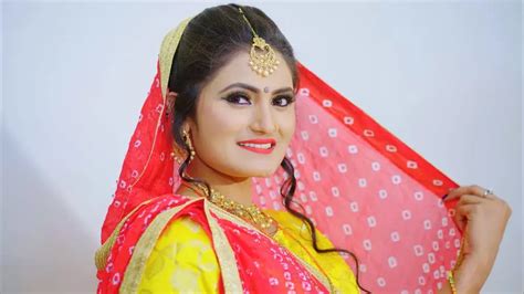 Antra Singh Priyanka Biography Wikipedia Bhojpuri Female Playback