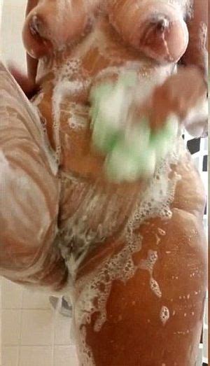 watch showerlude thick shower redbone porn spankbang