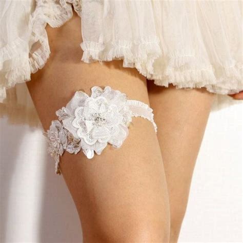 lace garter bridal garter wedding garter floral lace garter
