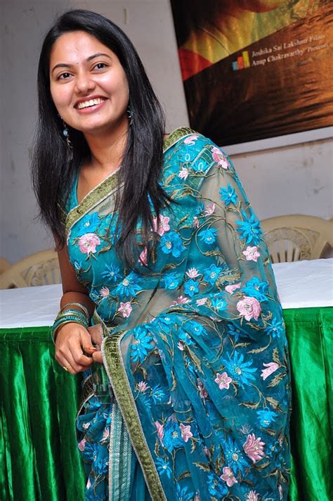 Sexy Actress Gallery Suhasini Actress Cute Blue Saree Pics