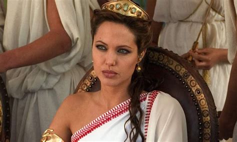 Angelina Jolie’s Cleopatra Biopic Gets A New Writer Movies Empire