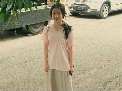 foto gaya jadul  artis cantik indonesia  jadi gadis desa