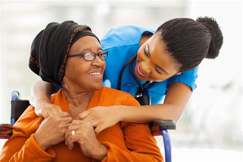 finding   caregiver   elderly loved  caregiver tips