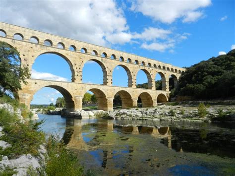 The Pont Du Gard Tour