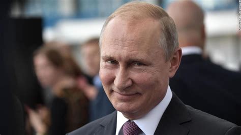 Another Good Day For Putin As Turmoil Grips Us And Uk Cnnpolitics