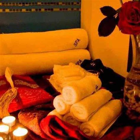 red rose massage spa in bur dubai oud metha near mövenpick hotel