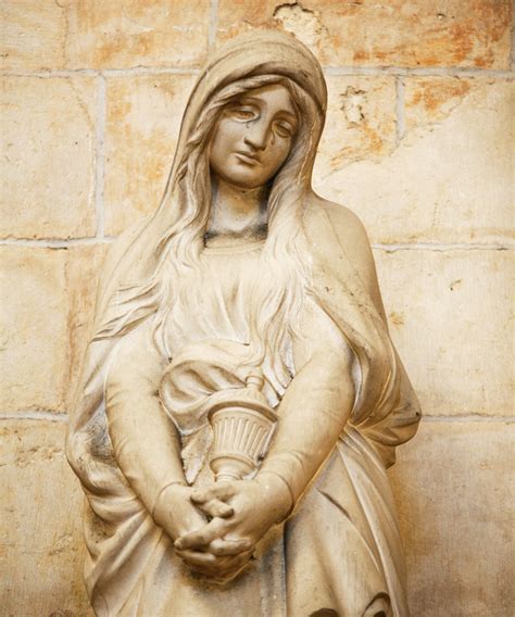 Who Is St Mary Magdalene Origin Spiritual Meaning