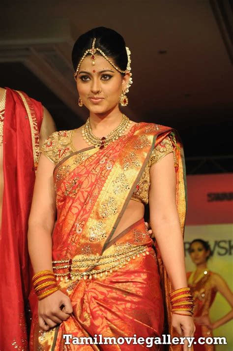 sneha latest pics  saree fashion show bolly break news latters