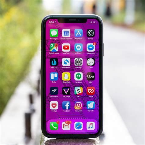 apple iphone xr review   good   verge