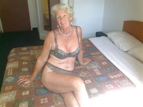 granny dating uk profile pics free porn
