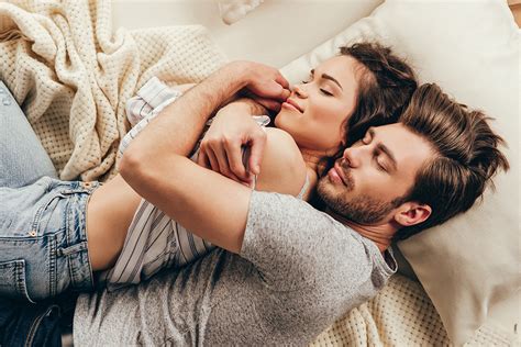 American Couples How Sleep Habits Affects Your Love Life