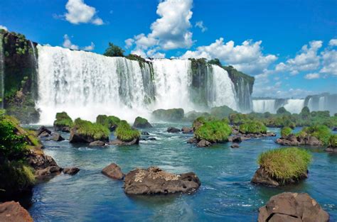 la argentina una campana  conocer las  maravillas naturales