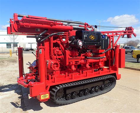 cme lcx  clearance rubber track drill rig features