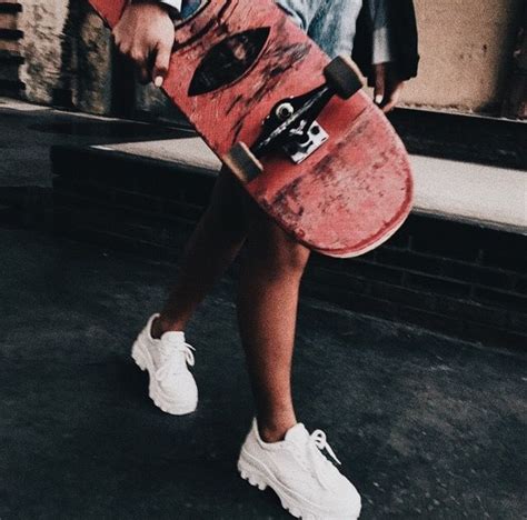 pinterest javi kassens ↠ skate skater girls skateboard summer