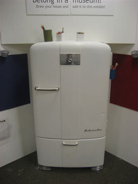 year   nash kelvinator refrigerator serial number  manufactured