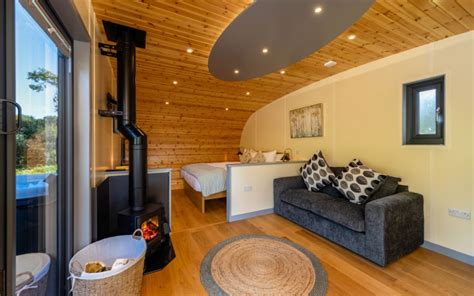 luxury hot tub cabins damson dene hotel  lake windermere