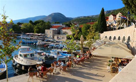 bol brac island     list  places  visit  croatia