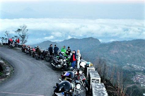 keindahan sunrise  puncak telomoyo radio unimma