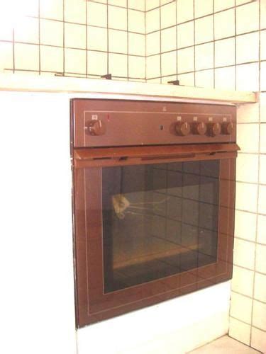 vervangen inbouw oven met daarop inbouw kookplaat  aanrecht werkspot