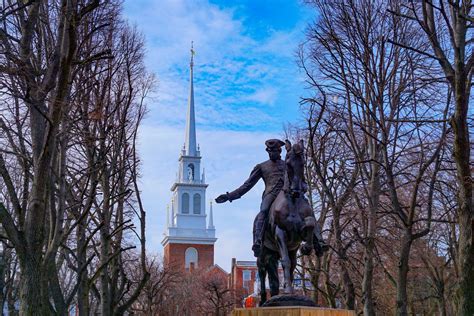 guided boston freedom trail walking  wanderlust