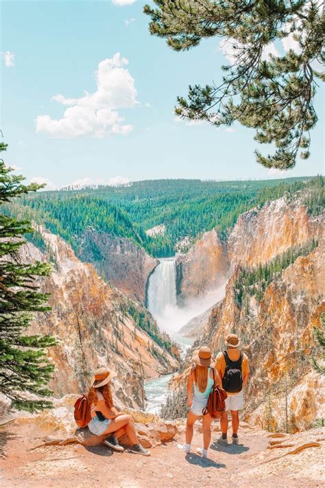 10 best things to do in yellowstone national park in 2020 yellowstone