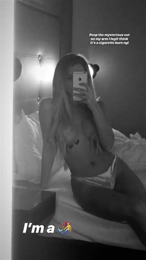 lottie moss topless valentine s t 4 photos and video