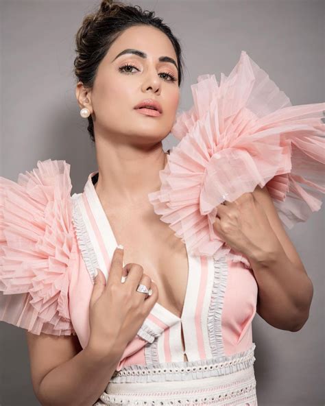 hina khan stuns in pink mini dress see the television hottie s sexiest