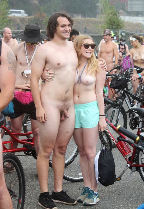 cfnm naked bike ride sexy babes wallpaper