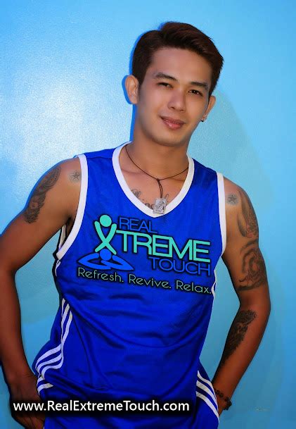 cyruz realextremetouch asian handsome masseurs male massage