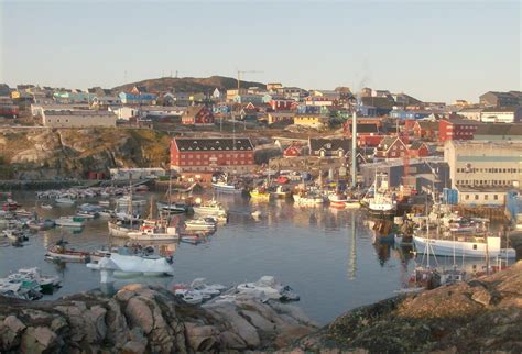 File Greenland 1 Harbour Of Ilulissat  Wikimedia Commons