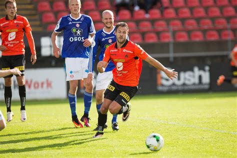 Sport Fotball Åsane Vil Ha Førde Spissen Tilbake