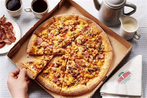 Papa John S Launches Baked Bean Breakfast Pizza Entertainment Daily