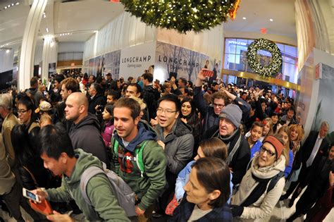 black friday   shopping  deals  people  crazy