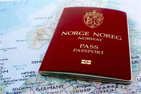 pass store norske leksikon